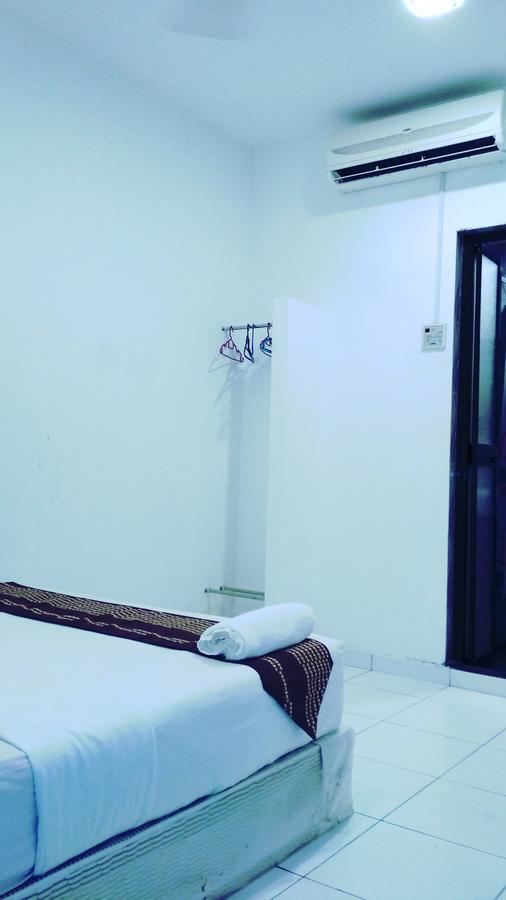 The Hb Hotel Shah Alam Exterior foto